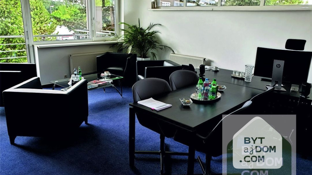 Na prenájom administratívne a obchodné priestory blízko centra Bratislavy