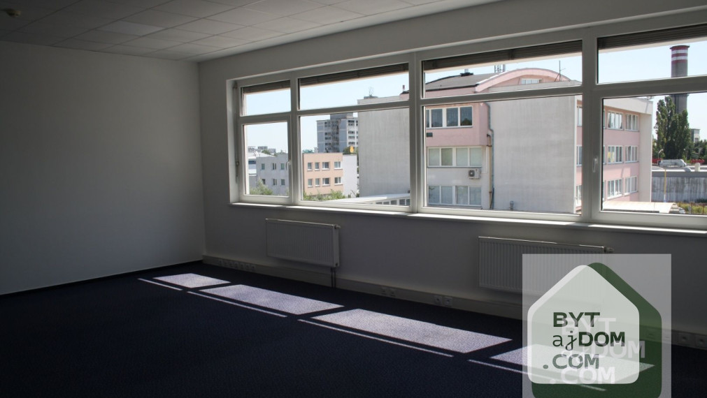 Na prenájom administratívne a obchodné priestory blízko centra Bratislavy