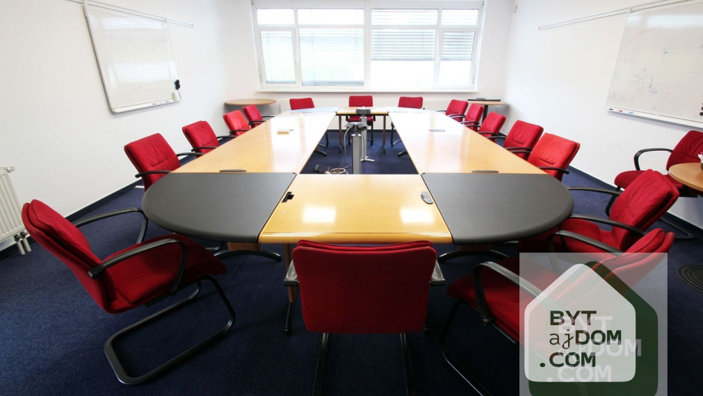 Na prenájom administratívne a obchodné priestory blízko centra Bratislavy