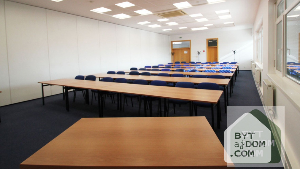 Na prenájom administratívne a obchodné priestory blízko centra Bratislavy