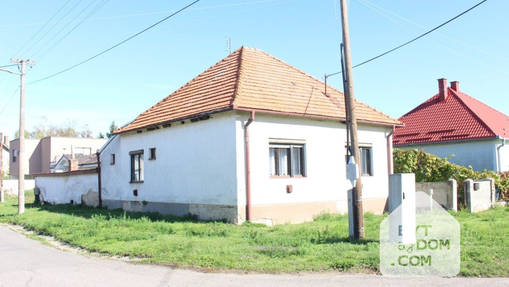 REZERVOVANÝ - rodinný dom v Jakubove s menším pozemkom.