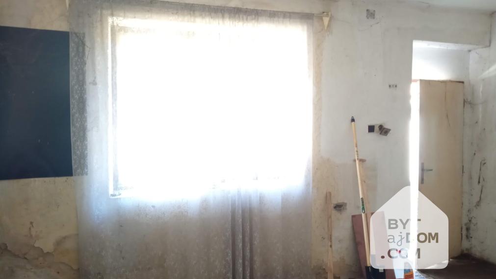 Na predaj: Pozemok so starším rodinným domom v Stupave