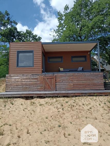 Predaj modernej chaty s pozemkom pri jazere v Záhorí