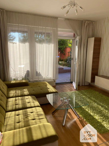 Na predaj štýlový 3-izbový apartmán na Jegeho Alej BA