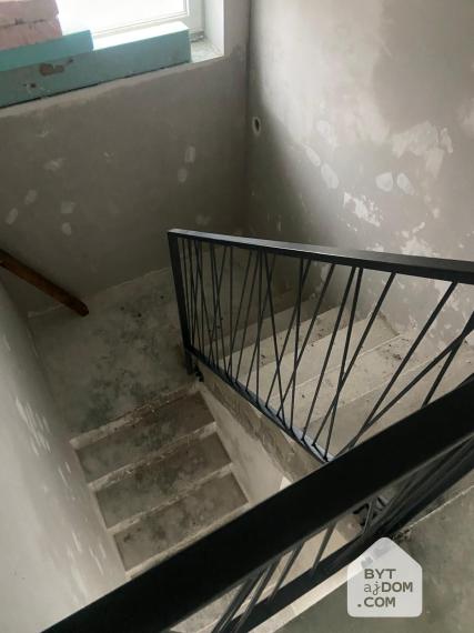 Na predaj moderný dvojpodlažný 5-izbový rodinný dom v Lamači