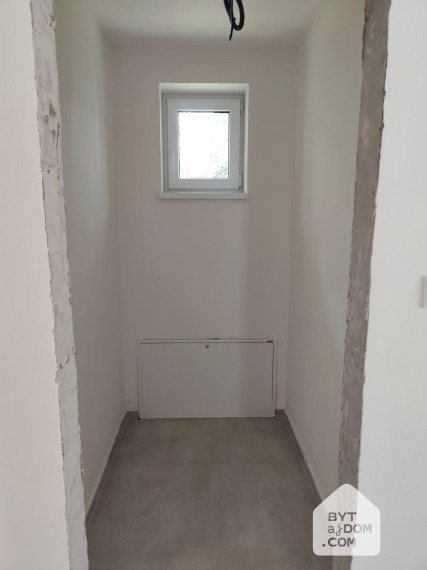 Na predaj 4-izbový bungalov v časti Priečne pri obci Závod