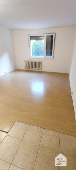Na predaj 3-izbový byt na Studenohorskej ulici v Lamači.