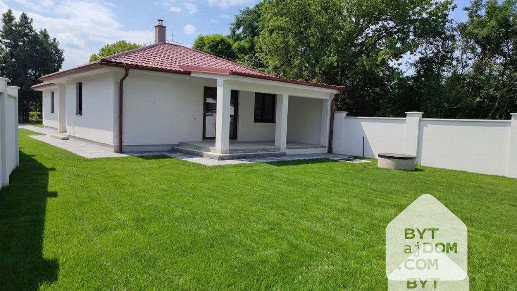 Na predaj 4-izbový bungalov v časti Priečne pri obci Závod