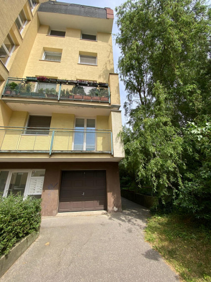 Nebytový priestor vhodný na bývanie / podnikanie Kramare BA